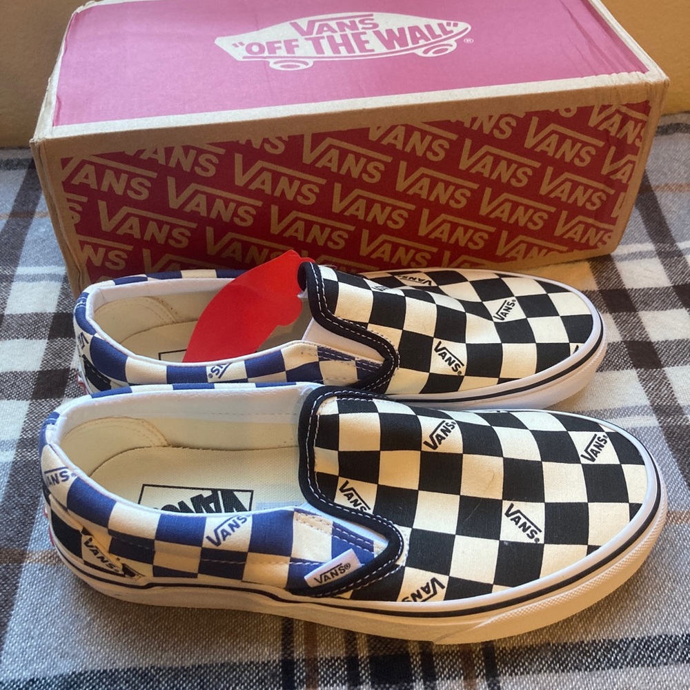 Vans Checkerboard Slip-On - Size 6 men’s/7.5 women’s